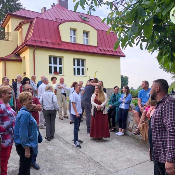 IMG-733e7cfd99b98cdd94058ebefaad4903-V